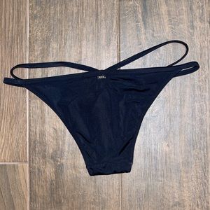 PINK Victoria’s Secret bikini bottom small